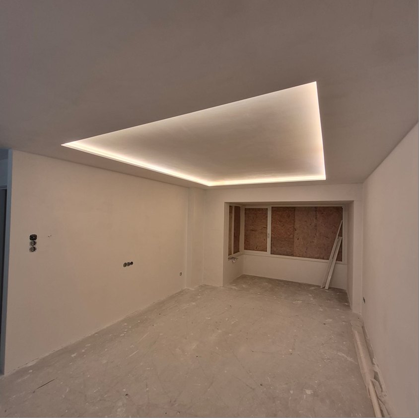 Lichtplafond stucwerk